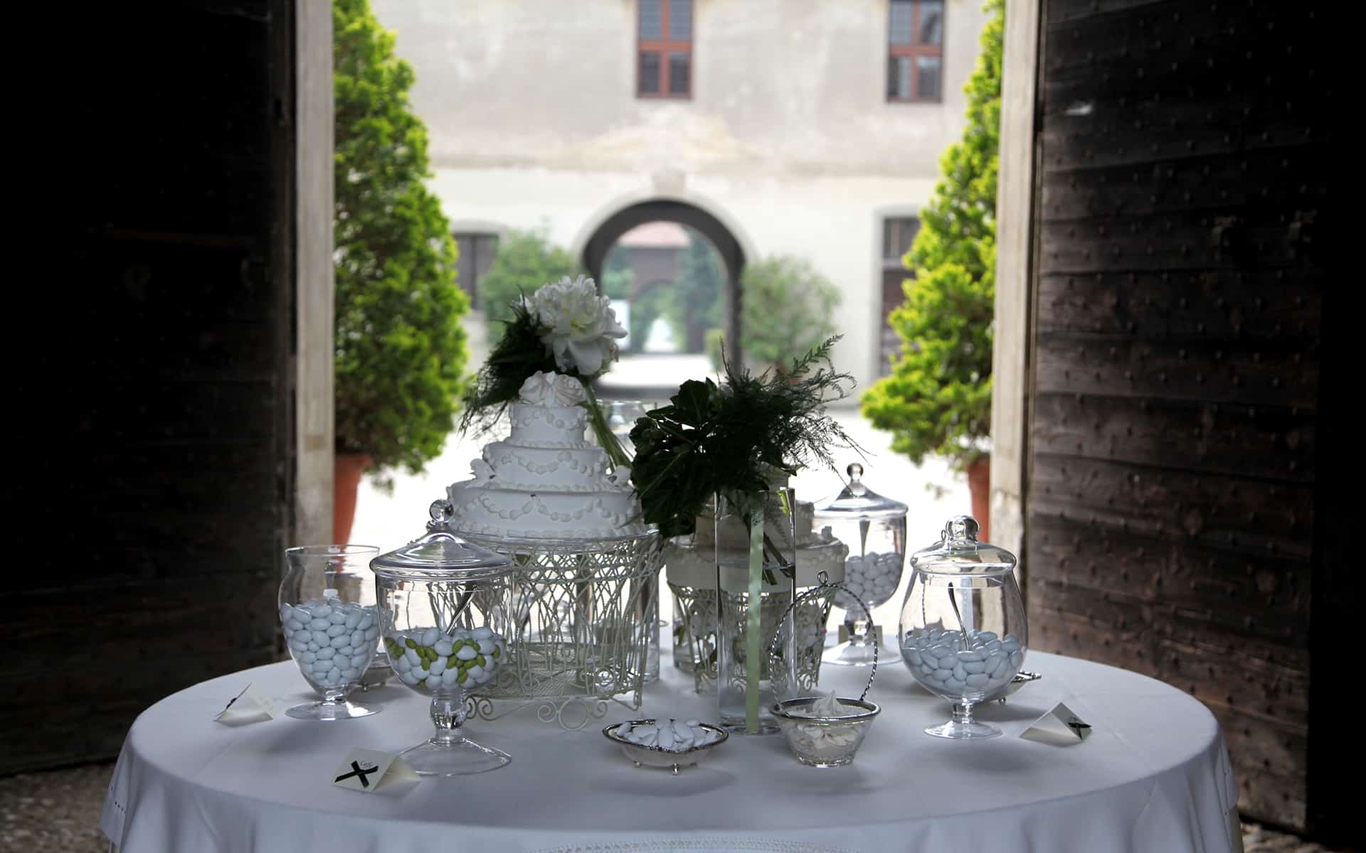 Caffè-Scala-Milano-catering-matrimoni-White-Table-Castello-di-Peschiera-Borromeo-wedding_2