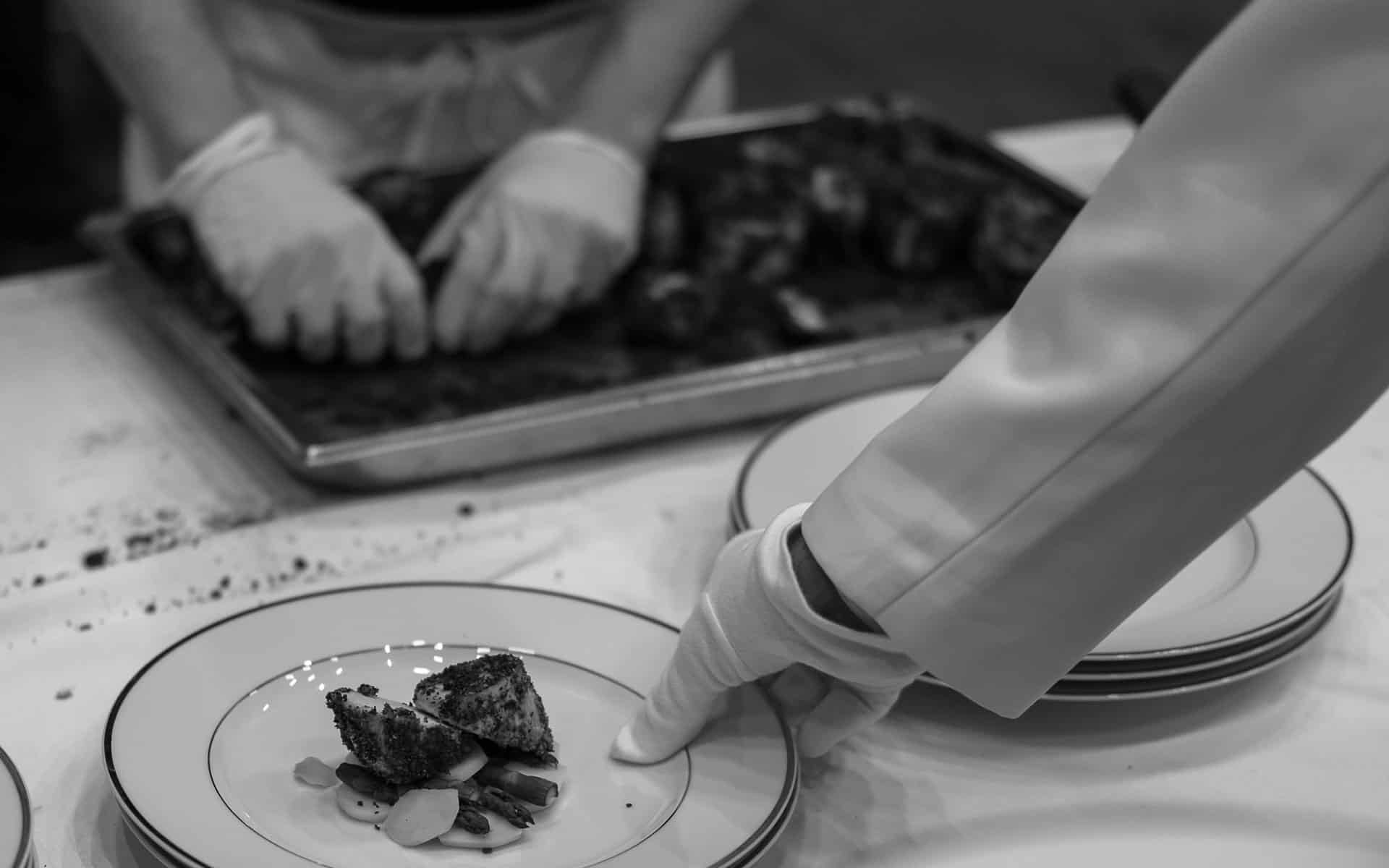 Finitura-piatto-catering-Caffè-Scala_1
