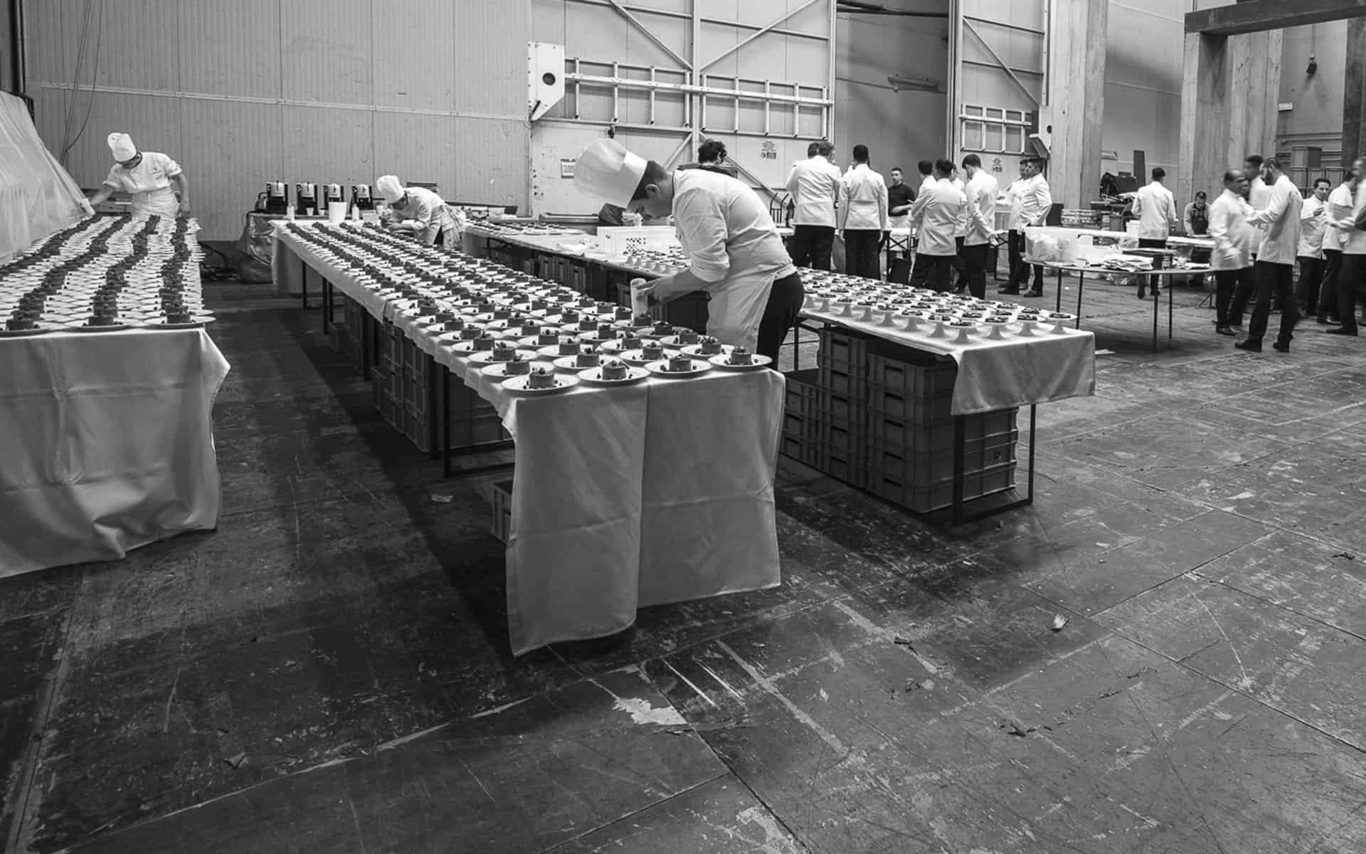 Preparazione-Banqueting-Caffè-Scala-Milano_1